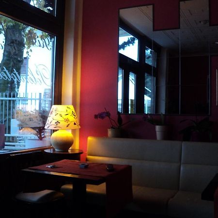 Albergo Del Cacciatore Cremeno ภายนอก รูปภาพ